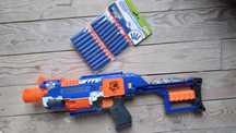 Pistolet elektryczny nerf ze strzałkami
