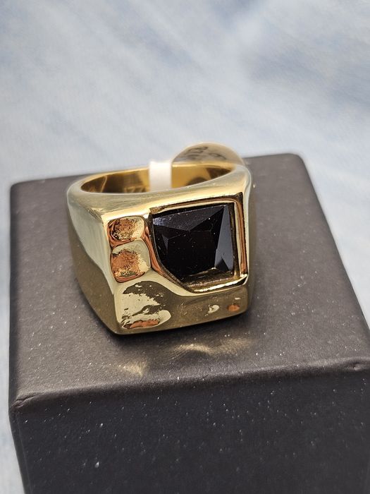 Sygnet pierścionek z czarnym kamieniem rozm 9 Vezzi