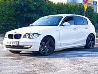 BMW 118D 2.0D // 2011 // Niski Przebieg // Nawi // M-Pakiet // Zamiana