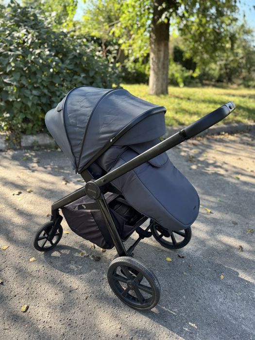 Продаю дитячий візок , як новий Carello Omega plus 2024