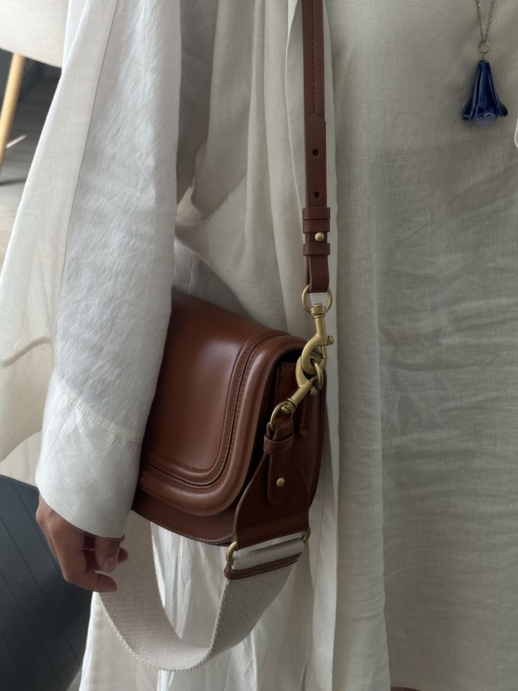 Коричнева сумка zara
