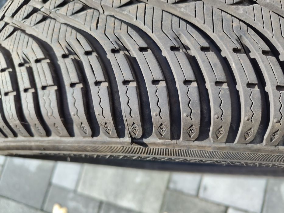 Opony zimowe Kleber 195/65 R15
Kleber Krisalp HP3
195/65 R15 91 H
Kleb
