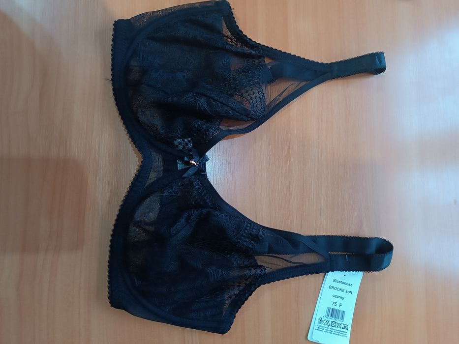 Biustonosz nowy z metką polskiego producenta 75F