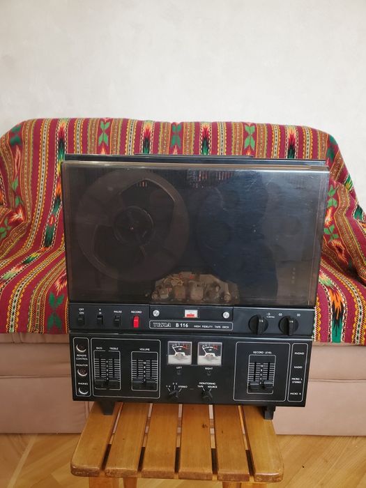 Магнітофон TESLA  B 116