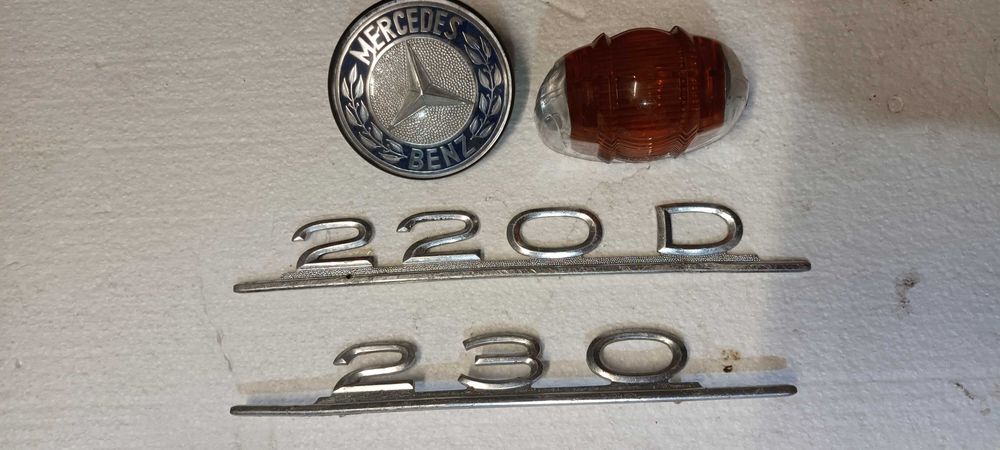 Emblemas vários carros antigos