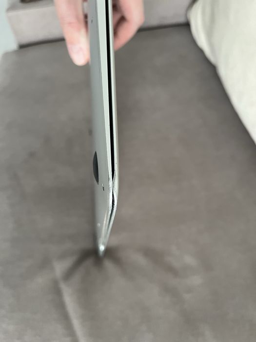 MacBook Air 13” (A1466)