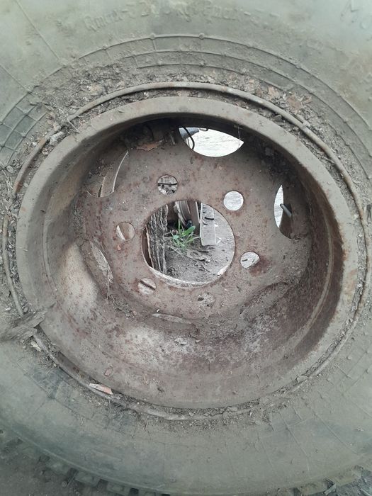 Продаю  бочку 3куб