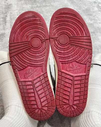 Jordan 1 Retro High OG Chicago Lost And Found
