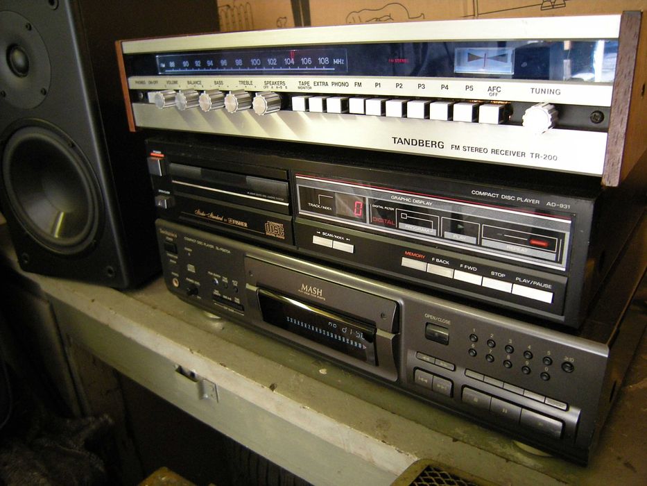 CD Fisher AD-931 odtwarzacz