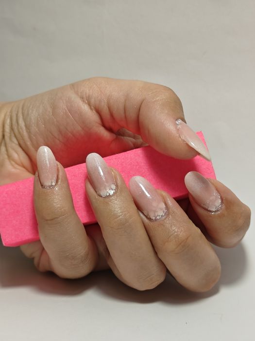 Манікюр. Покриття гель лак, укріплення. Сади 1