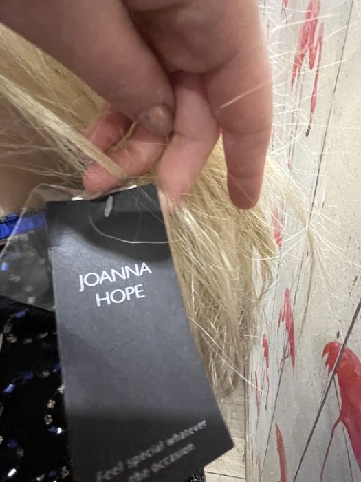 Фирменное нарядное платье