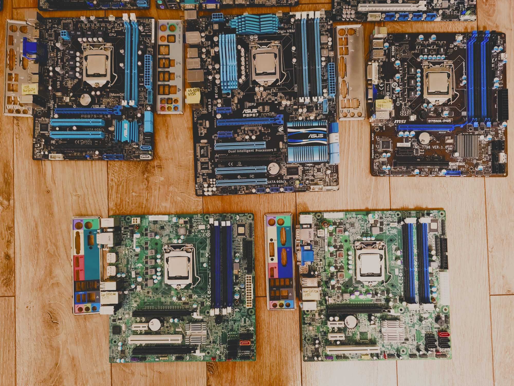 Материнські плати Acer B75H2-AM (s1155, DDR3, B75, PCI-Ex16)