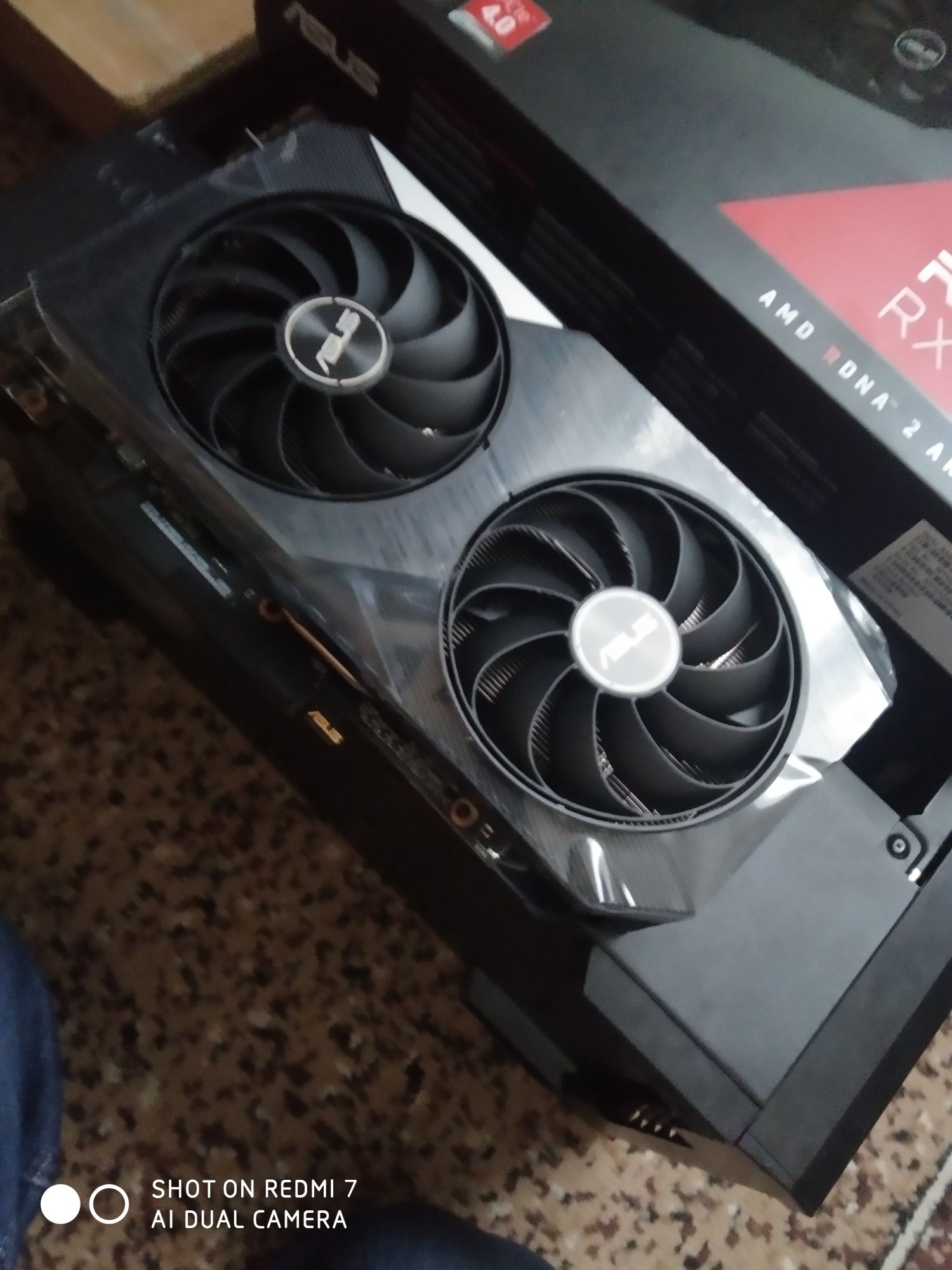 Продам Asus RX 6600 нова  на гарантії до 2025 року