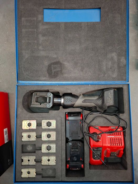 REZERWACJA Zaciskarka praska hydrauliczna akumulatorowa Milwaukee