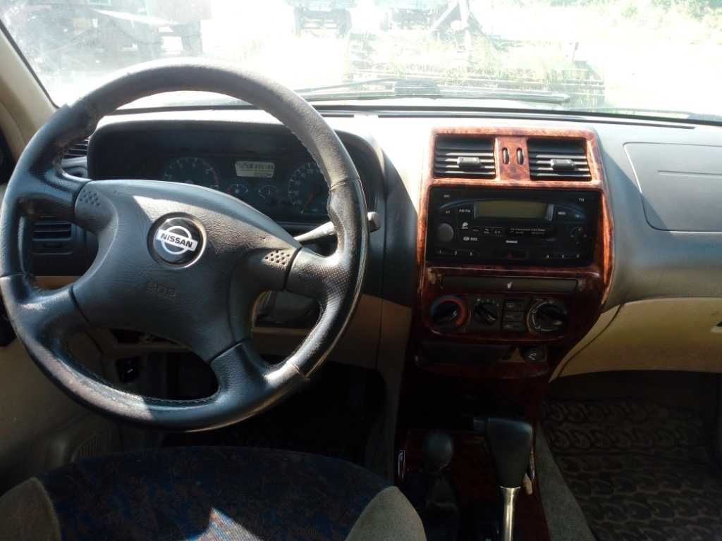 Nissan Terrano II 2,7 TDI