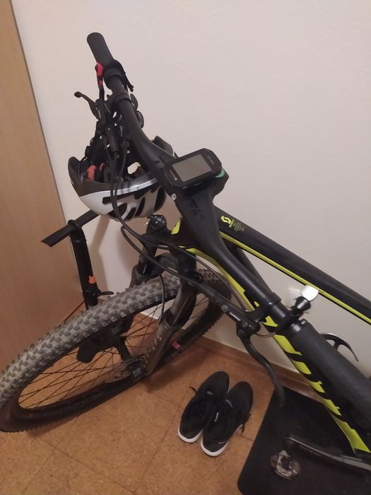 Bike Scott carbono roda29,tubless, relação shimanoDeore 5100 de 12 V,s