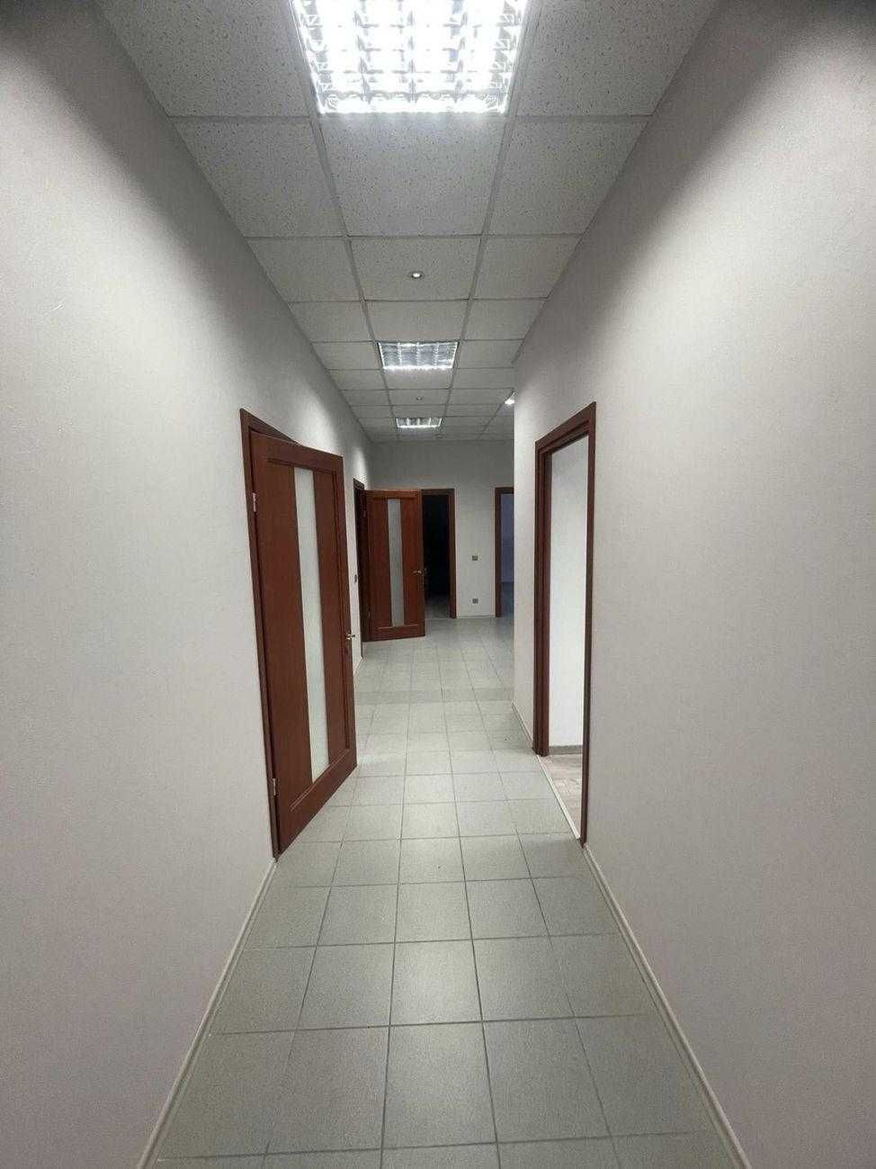 Дом под офис ул Павлоградская метро Сырец (460 м2)