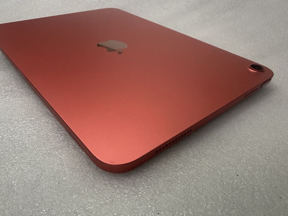 iPad 11 128 2025 батарея 100%