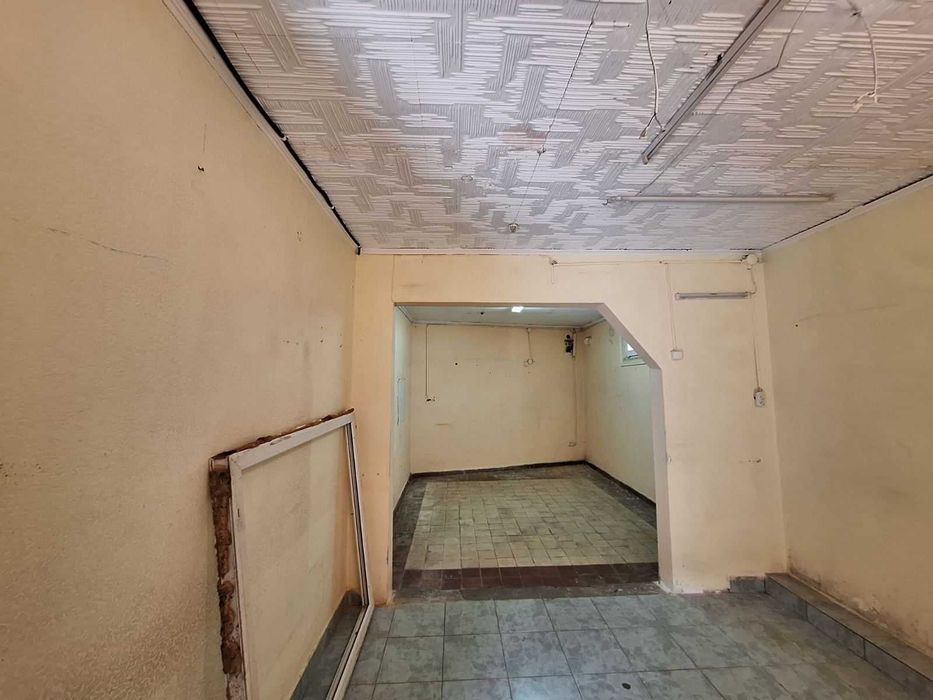 (5) Продаж комерції на Ближньому Замості 6910