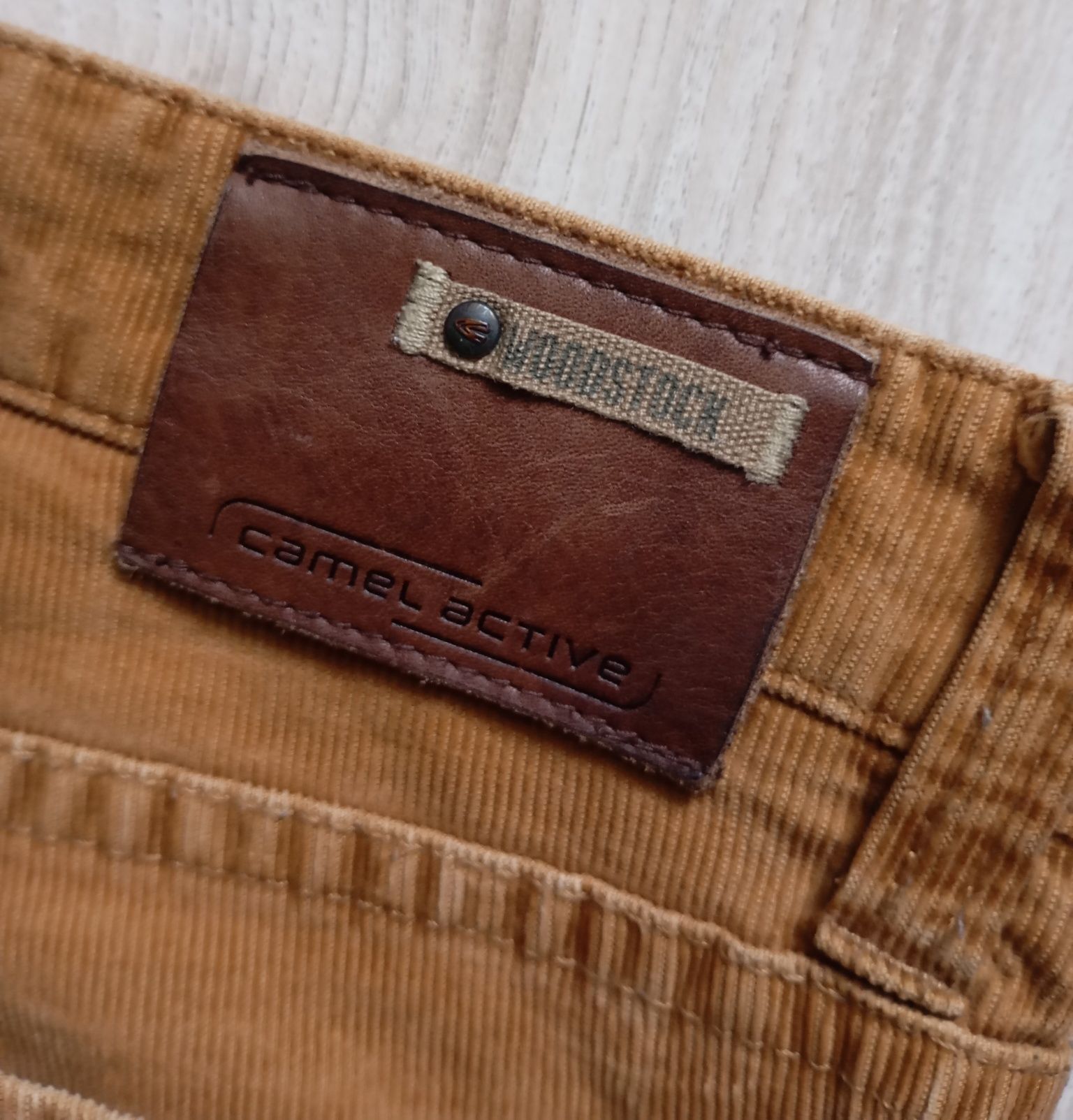 Sztruksy męskie Camel Active XL (W36 L32)
