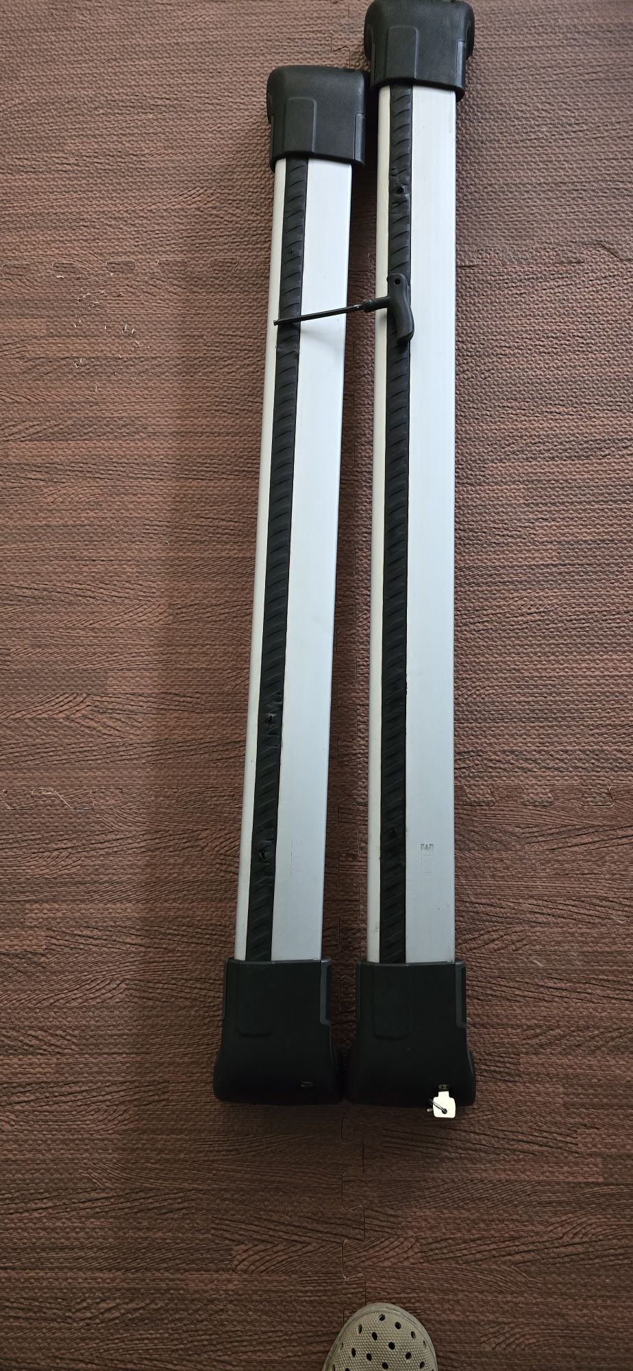 Thule wingbar edge