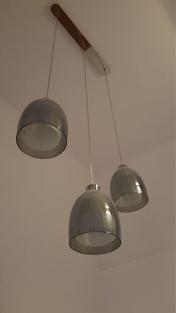 Spezedam lampę szklana