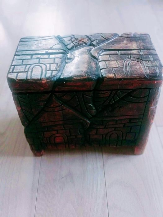 Oryginalna mini komoda