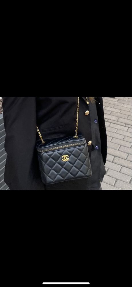 Продам сумку CHANEL