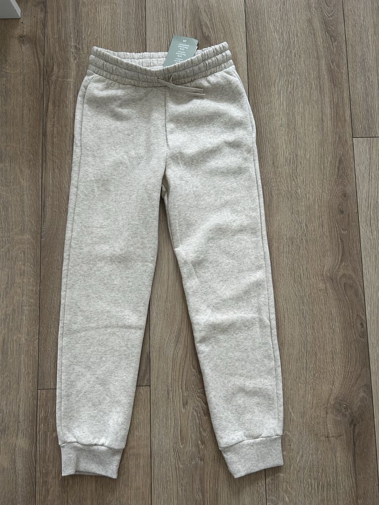 Nowe metka  spodnie dresowe h&m 140 plus grantowe