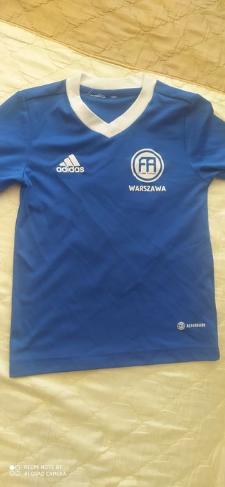 Koszulka adidasa 104 z napisem Leon 8 zł