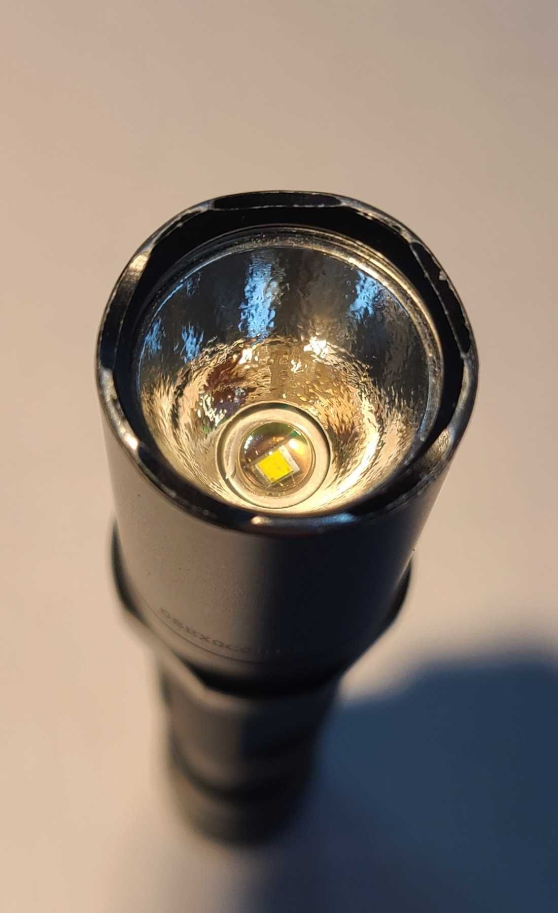 Світлодіодний ліхтарик Fenix ​​LD20