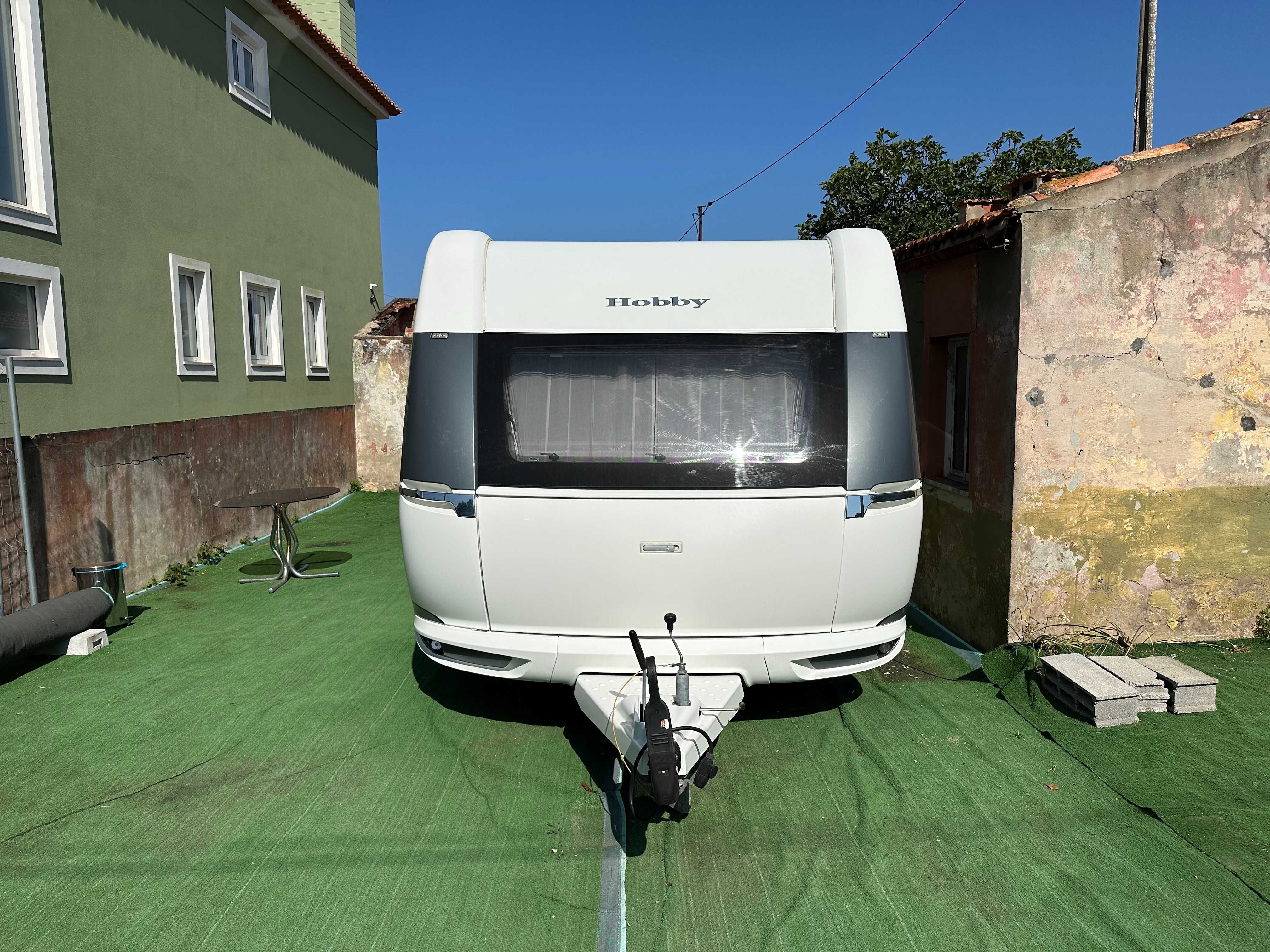 Hobby 720 KWFU em Excelente Estado