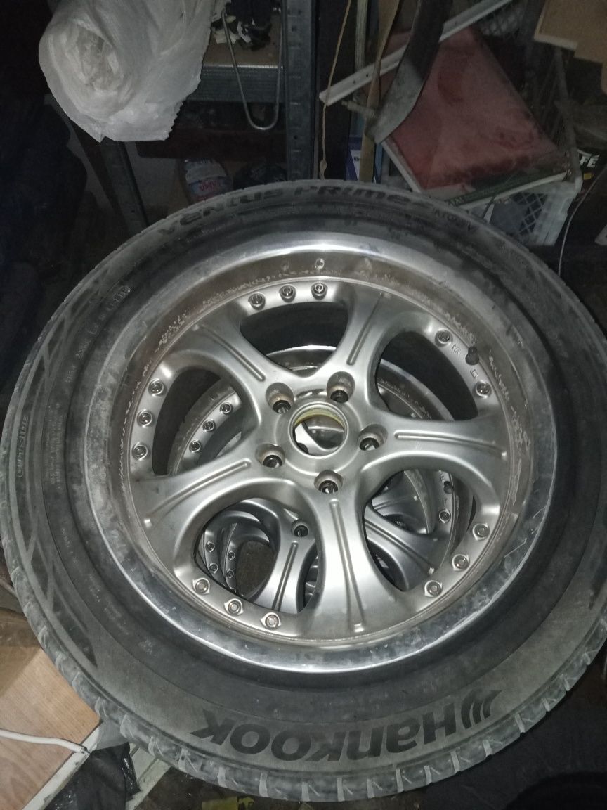 Титани r17 (5*108) резина 225/55 r17