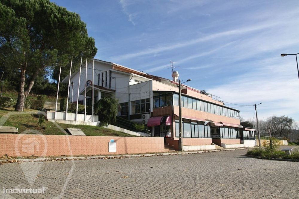Restaurante em Oís da Ribeira - Vista para a Pateira!