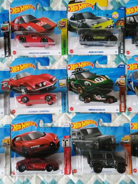 Hot wheels novos