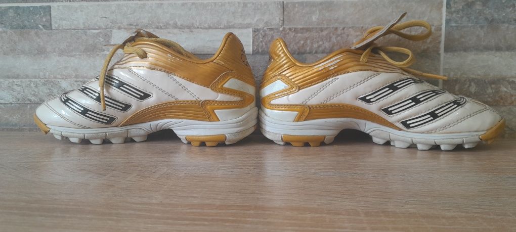 Halówki adidas rozmiar 29