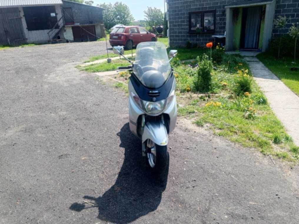 Suzuki Burgman 400