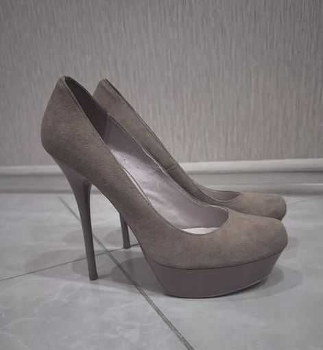 Buty nowe 38 rozmiar