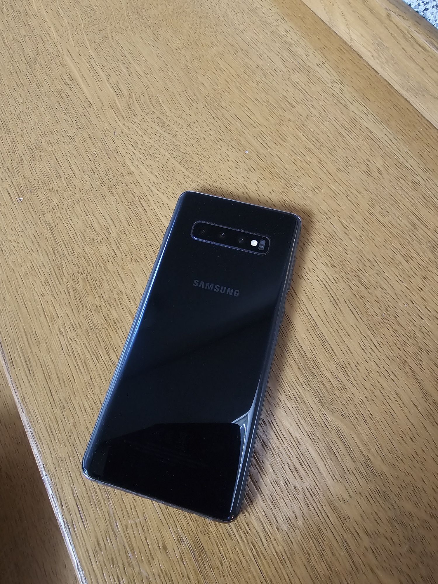 Samsung Galaxy S10+ stan bdb