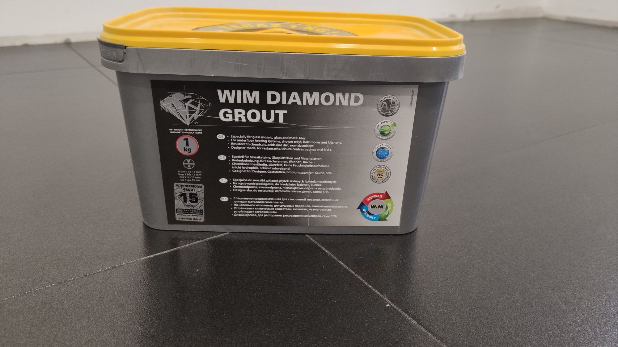 Fuga WIM epoxy 305 czarny onyks