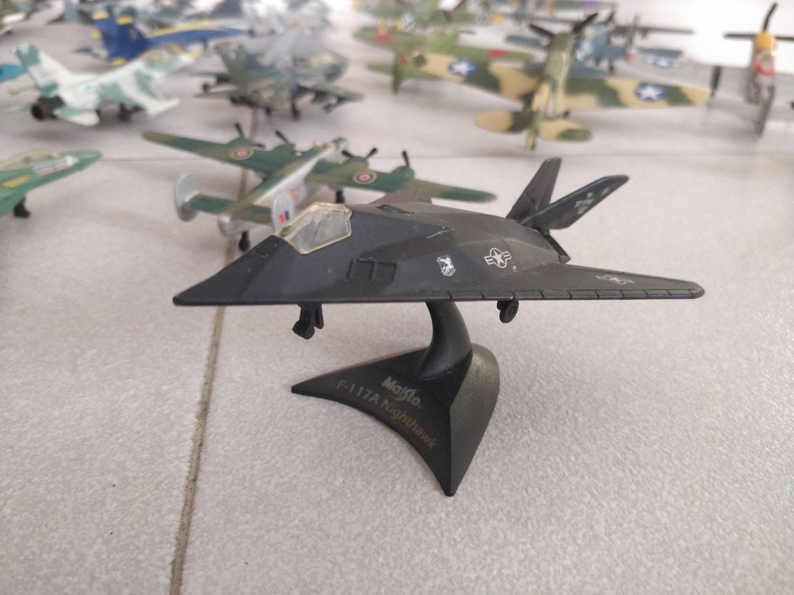 30 avião coleção