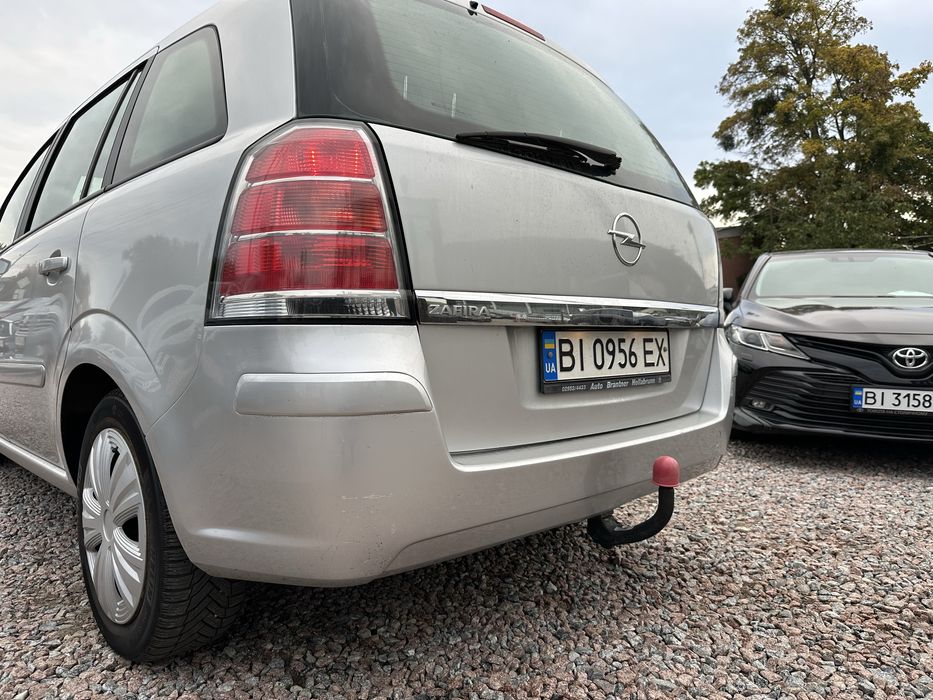 Opel Zafira! Сім місць! Без вкладень!