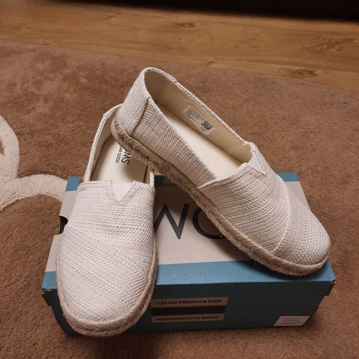 Жіночі стильні сліпони Toms