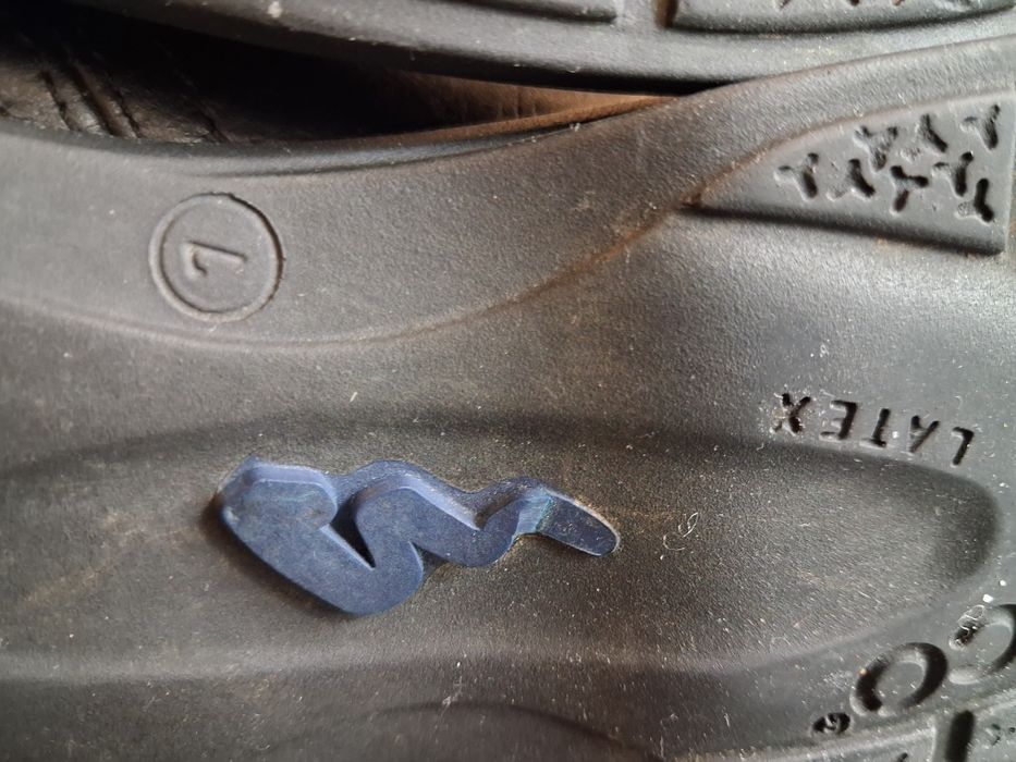 Ecco  шкіряні туфлі 41 р.