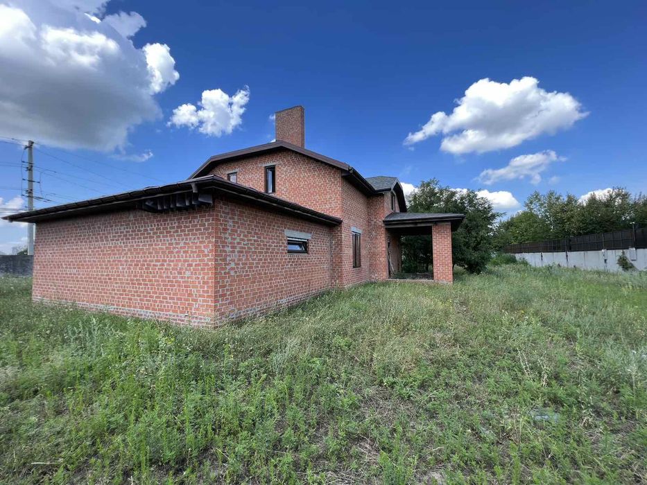 Продам дом в Обуховке "Серебряный Бор"