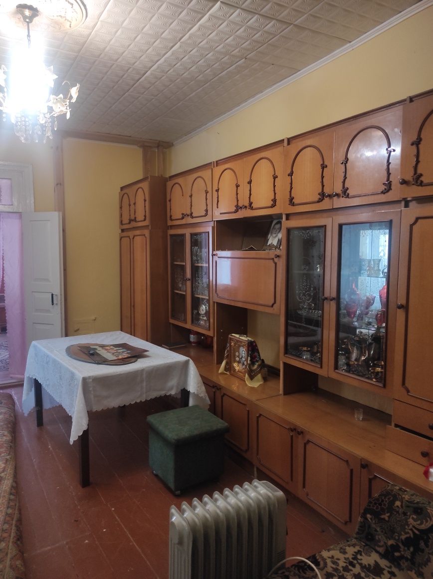 Продам будинок в районі Рошену