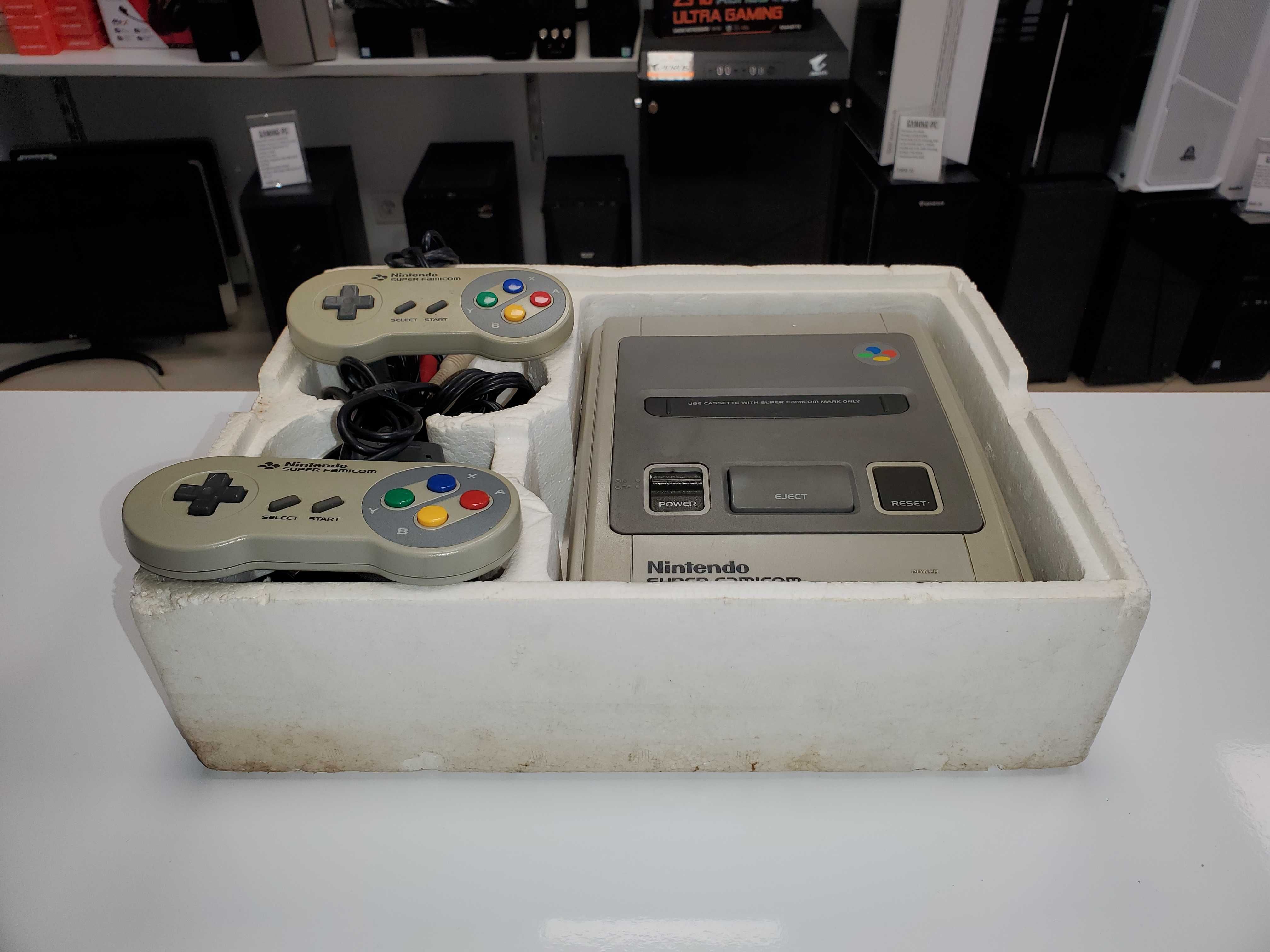 Konsola Nintendo FAMICOM HVC-002 NTSC