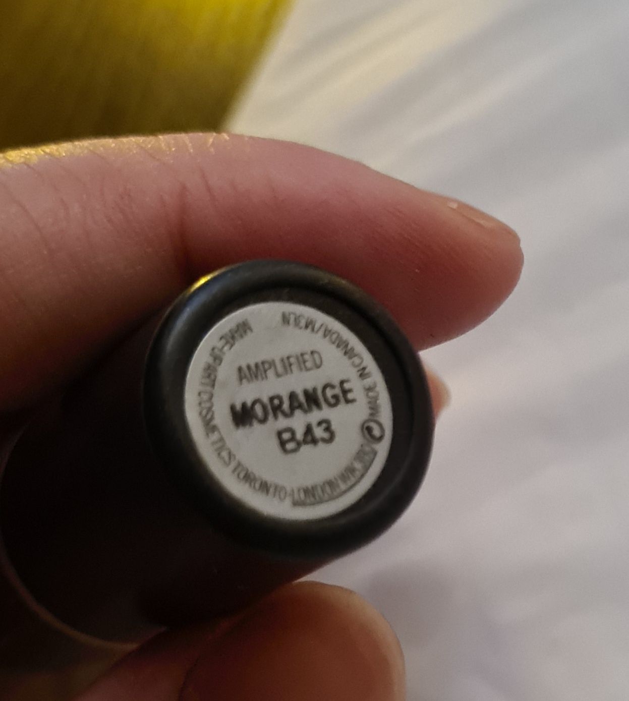 Morange szminka pomadka MAC matowa makijaż