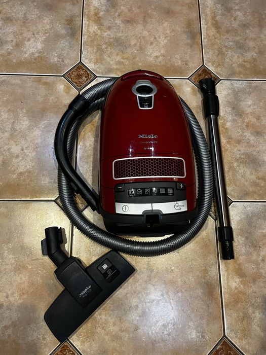 Odkurzacz workowy Miele