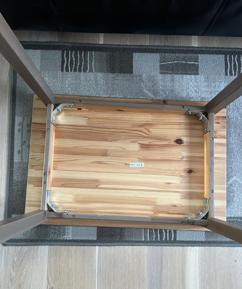 Stolik drewniany Ikea
